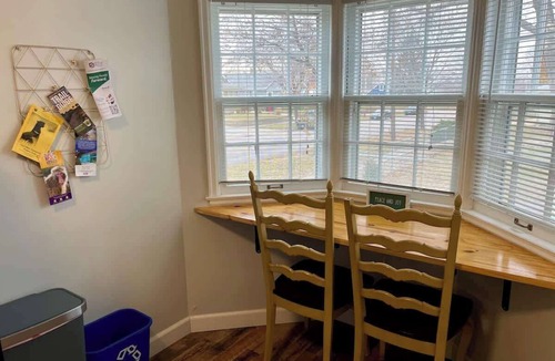 Sioux Falls House | The Bungalow | Near DTSF | Dog Friendly | Sauna