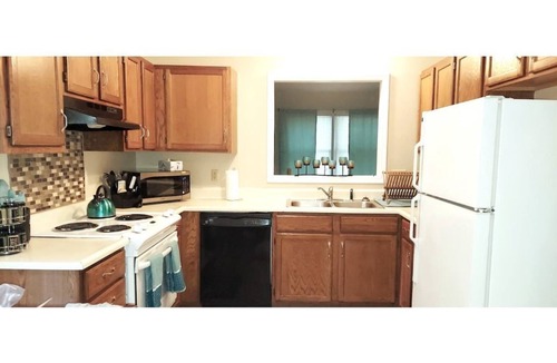 Westover House | The Callahan - Sleeps 10, Wifi, Ft Bragg, & More
