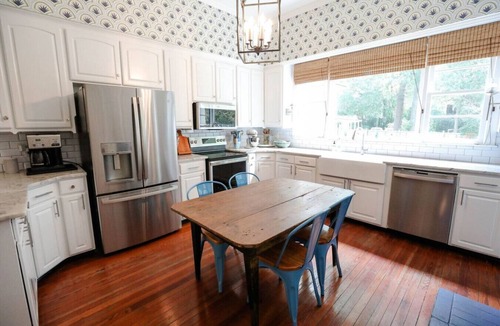 Summerville Historic District House | The Chick Inn on Main Neighbors!