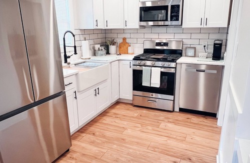 Whitesboro House | The Coastal Cottage w/Game Room, Minutes to Cape May & Beaches, Sleeps 9 to 10