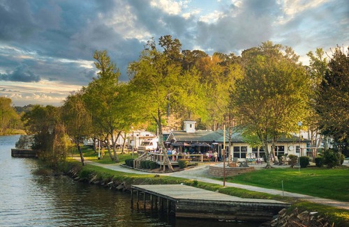 Gadsden House | The Coosa Nova at River Rocks Landing