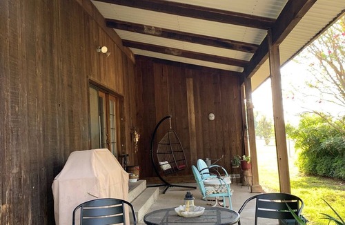 Bell County House | The Country Nook-Rustic Charm & Starry Nights!