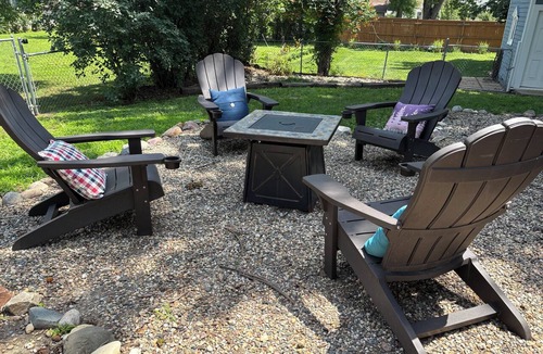 Crofton House | The Cozy Cottage in Crofton,NE 3+ bed, 1.5 bath has everything you need