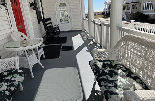 Ventnor City House | The Cunard Estate: Historic Beach Block Mansion with Ocean Views