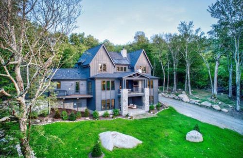 Banner Elk House | The Dark Knight at Eagles Nest