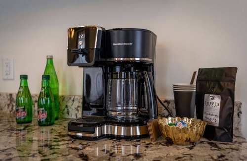 Elizabethton Apartment | The Downtown Post The Abbigail Suite