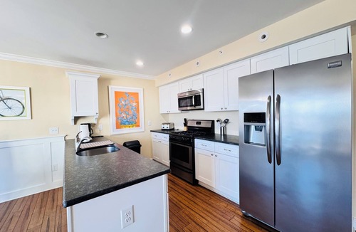 Townsend's Inlet Condo | The Dunes. Come for a Night or Stay for a Week