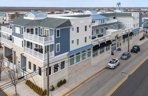 Townsend's Inlet Condo | The Dunes. Come for a Night or Stay for a Week