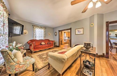 Waldron House | The Farmhouse (Unit B) at Deer Ridge Estate