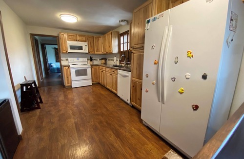 Kent House | The farmhouse with a lower level suite -rest relax and recharge with more space