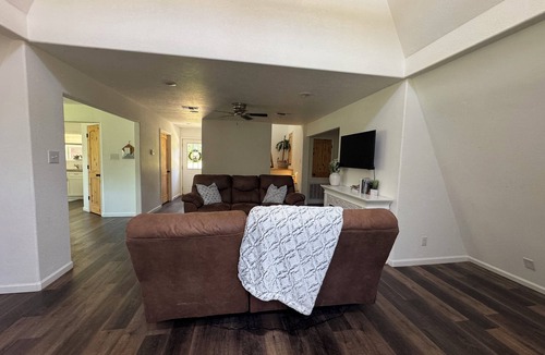 Franklin House | The Franklin A Frame - 0.5 miles from The Ranch!