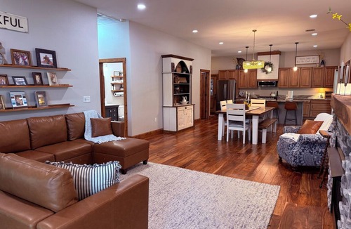 Warsaw House | The Gathering Place - Lake of the Ozarks