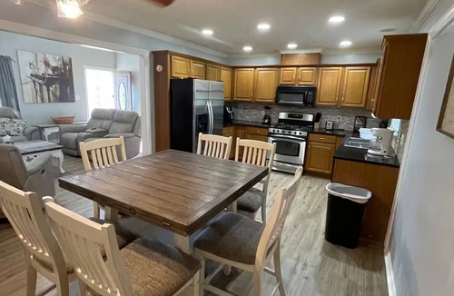 Youngsville House | The Glenmore get away