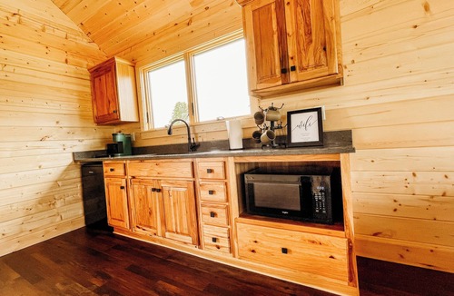 Bethany Cabin | The Gobbler Cabin - Hidden Acres Cabins
