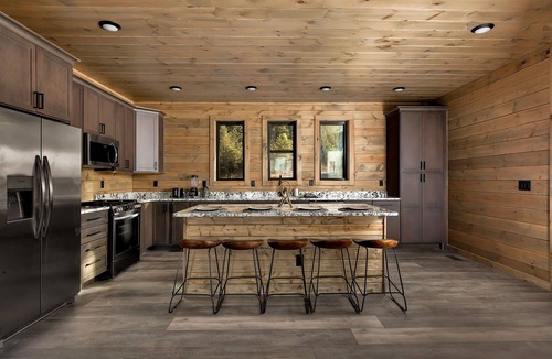 Walland Cabin | The Grand Sumeru-Luxury Smoky Mountain Retreat with Indoor Pool-Panoramic Views