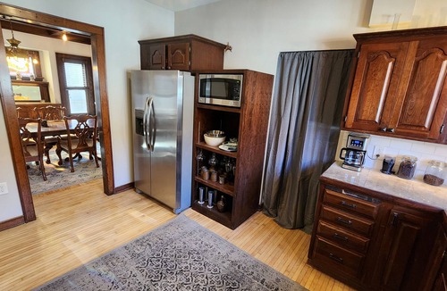 Minneapolis House | The Hawthorne: 4-5 bedroom Mission-Style Home, Minutes to Downtown