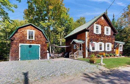 Jefferson House | The Hollow