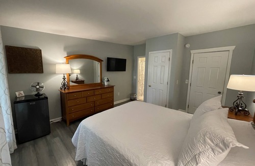 Frankford Bed & Breakfast | The Inn at Dirickson Creek - Room Four