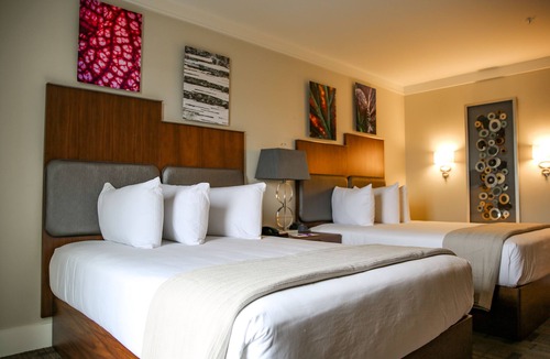 Lake City Hotel | The Inn at the Crossroads