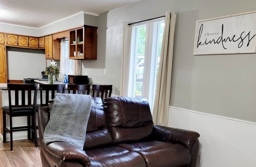 Tunnel Hill Condo | The little place convenient to Dalton, Chattanooga and Ringgold!