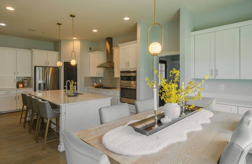 Sparks Glencoe House | The Manor on Belfast: Peaceful Family Home