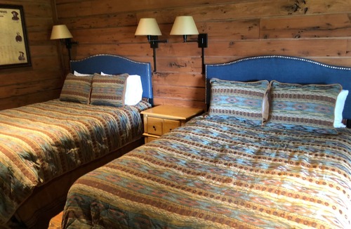 Eucha Apartment | The Meadows Lodge is a Hotel style lodge with 8 rooms and 2 suites available.