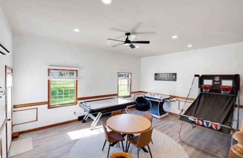 North East House | The Modern Getaway, Amish Country, Game Room