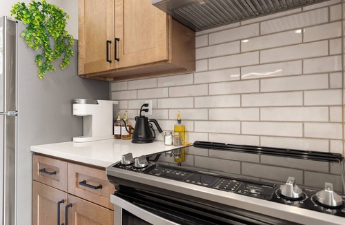 Loves Park Apartment | The Modern Haven-3 beds, excellent location in peaceful Loves Park