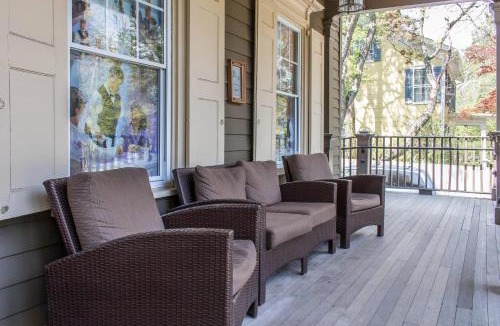 Princeton Hotel | The Peacock Inn, an Ascend Collection Hotel