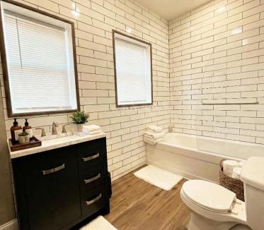 Wilmington Apartment | The Penthouse at Park Place King bed fast WIFI and free coffee