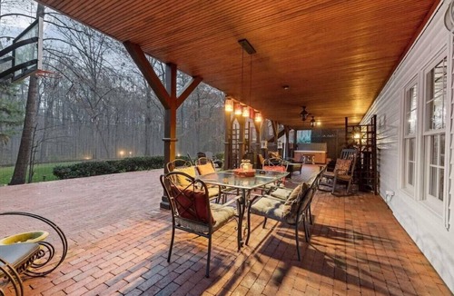 Willow Spring House | The Retreat-Hot Tub-Theater-Bar-6000sqft