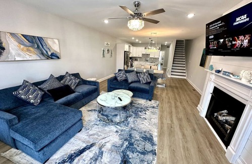 Wildwood House | The Salty Cue - Beach, Boardwalk, & Billiards