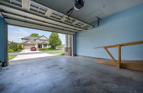 Villages of Five Points House | The Sandy Seahorse - Beautiful vacation home near the beach with pool access