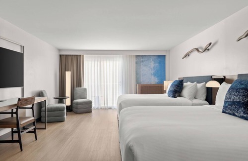 Atlantic City Hotel | The Seahaus Hotel, Atlantic City Boardwalk, a Tribute Portfolio Hotel