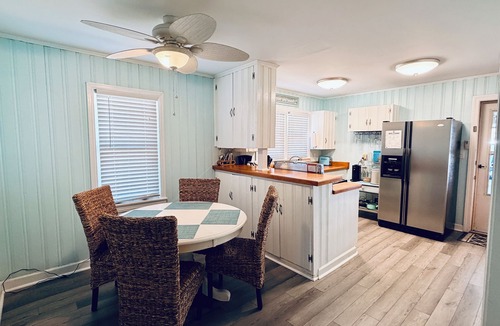 Sealevel Cottage | The Seashell Cottage on The NC Southern Outer Banks
