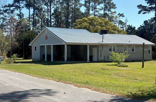 Sealevel Cottage | The Seashell Cottage on The NC Southern Outer Banks