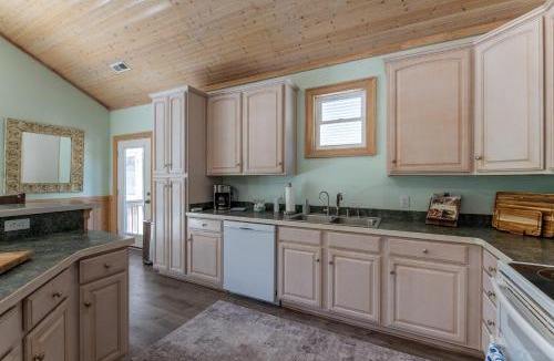 Carova Beach House | The Shore Bird - 4x4 Beach, Pool Table, Ping Pong, Pets OK, YR Flex Stays