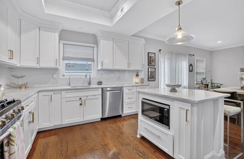 Highlands House | The Shore house you will talk about for years to come.