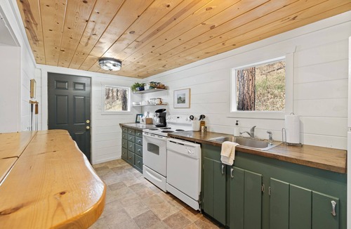 Keystone Cabin | The Spokane Cabin