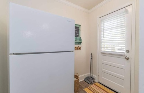 Ocean Grove Apartment | The Stockton - Victorian Ocean Grove near Asbury