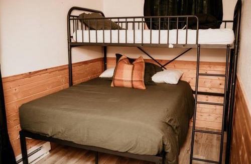 Cushing House | The Tiny Timber/Tiny Cabin
