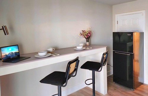 Essex Apartment | The Tolhouse Short or Long-Term