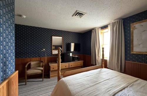 Amana Hotel | The Trail Inn - Amana, IA - Main Amana Colony
