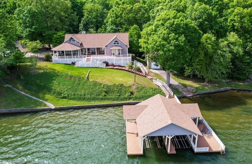 Cedar Bluff House | The View on Weiss Lake