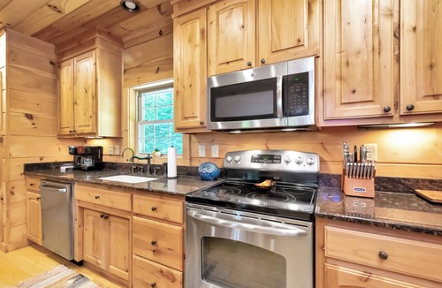Banner Elk Cabin | The Watchtower - hot tub, game room, private retreat, fire pit, pet friendly