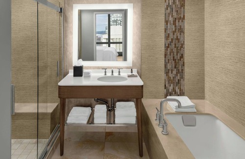Crystal City Hotel | The Westin Crystal City Reagan National Airport