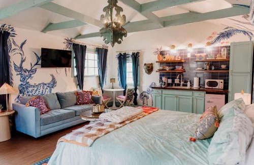 Tracy City House | The Wilderness Glam Cabin in Tracy City, TN