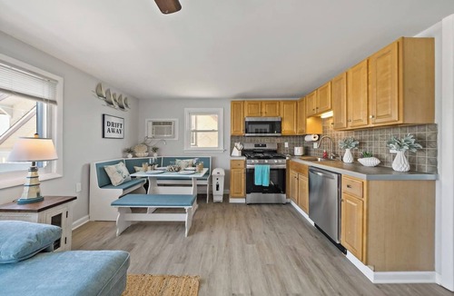 Anglesea Apartment | This apartment is a 2 bedroom(s), 2 bathrooms, located in North Wildwood, NJ.