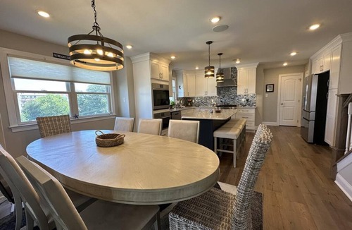 Sea Isle City House | This custom-built Townhouse features unique characteristics not often found in Sea Isle.