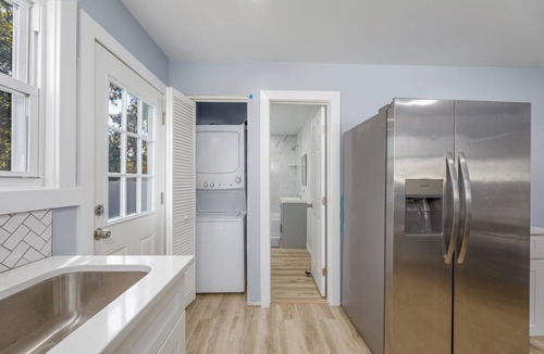 North Cape May House | This newly renovated Bungalow is designed for memorable stays, Just a few blocks from the Delaware Bay and minutes from restaurants, shopping, wineries, and attractions,close to everything, but away from the crowds.